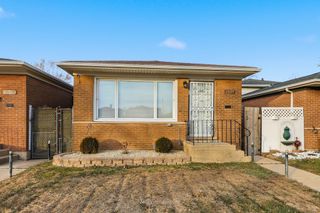 2754 E 127 Street, Chicago, IL 60633