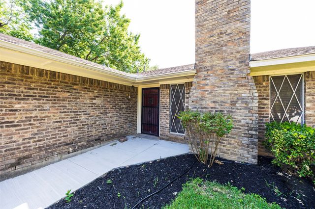 3313 Knights Haven Lane, Garland, TX 75044