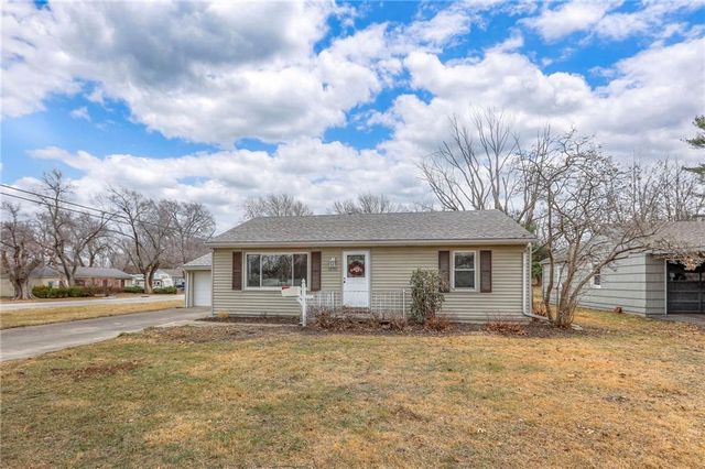 12701 10TH Street, Grandview, MO 64030