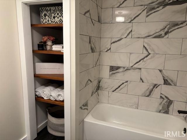 2660 W Chopline Drive, Rockport, IN 47635