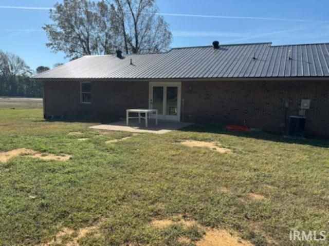 2660 W Chopline Drive, Rockport, IN 47635