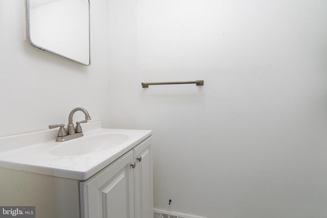 101 GREEN RIDGE RD, Voorhees, NJ 08043