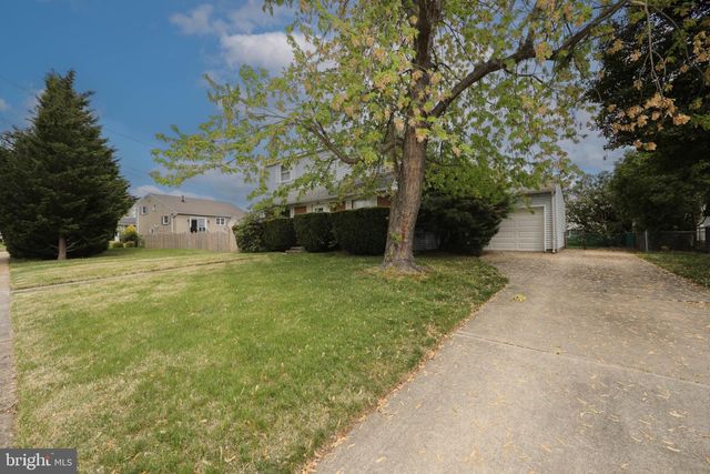 101 GREEN RIDGE RD, Voorhees, NJ 08043