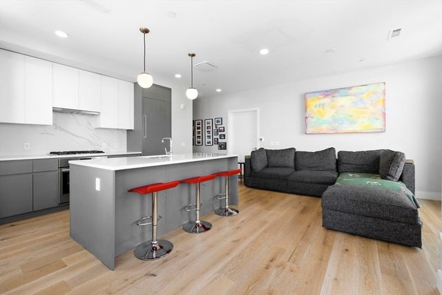 191 Washington Street 525, Boston, MA 02135