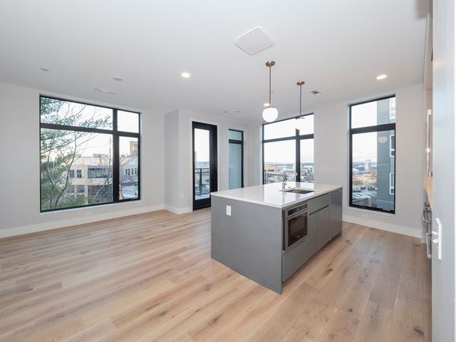 191 Washington Street 525, Boston, MA 02135