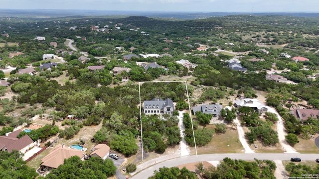 321 Bentwood Dr, Spring Branch, TX 78070