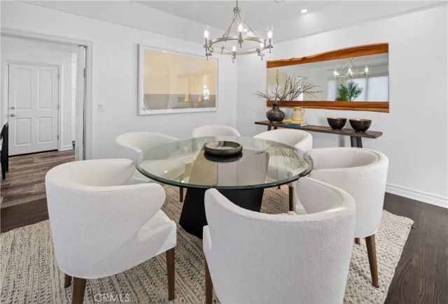 24762 Calvert Street, Woodland Hills, CA 91367