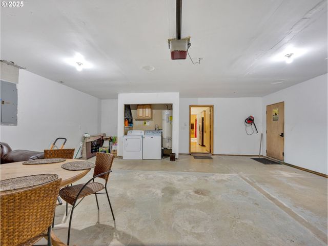 64079 E BARLOW TRAIL Rd, Rhododendron, OR 97049