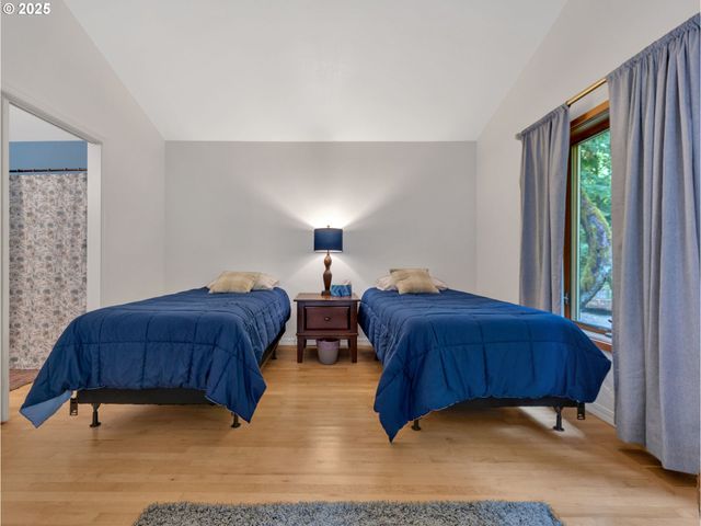 64079 E BARLOW TRAIL Rd, Rhododendron, OR 97049