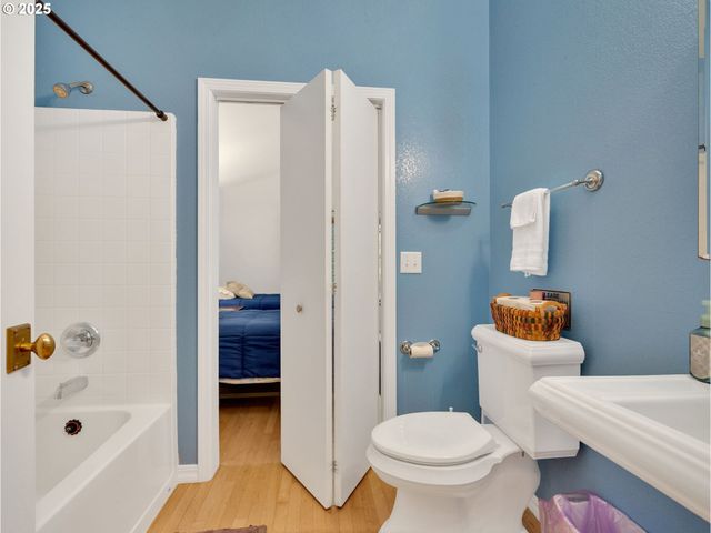 64079 E BARLOW TRAIL Rd, Rhododendron, OR 97049