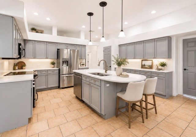 6105 AUDUBON MANOR BOULEVARD, Lithia, FL 33547