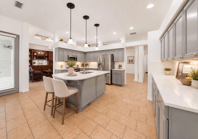 6105 AUDUBON MANOR BOULEVARD, Lithia, FL 33547