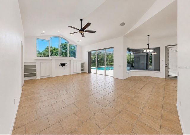 6105 AUDUBON MANOR BOULEVARD, Lithia, FL 33547