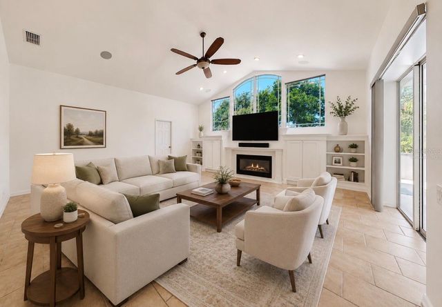 6105 AUDUBON MANOR BOULEVARD, Lithia, FL 33547