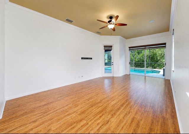 6105 AUDUBON MANOR BOULEVARD, Lithia, FL 33547