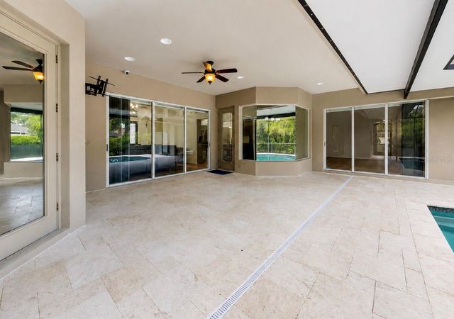 6105 AUDUBON MANOR BOULEVARD, Lithia, FL 33547