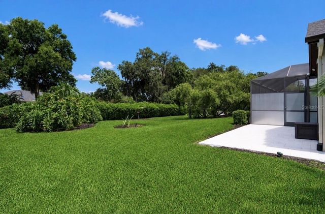 6105 AUDUBON MANOR BOULEVARD, Lithia, FL 33547