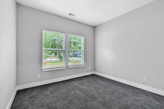 615 W Brock Street, Denison, TX 75020