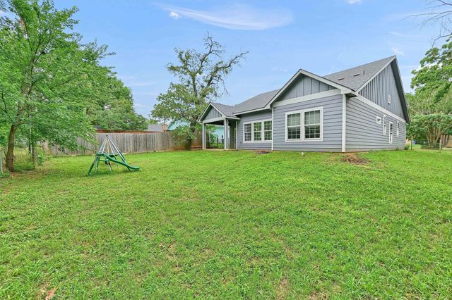 615 W Brock Street, Denison, TX 75020
