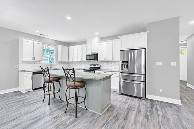 615 W Brock Street, Denison, TX 75020