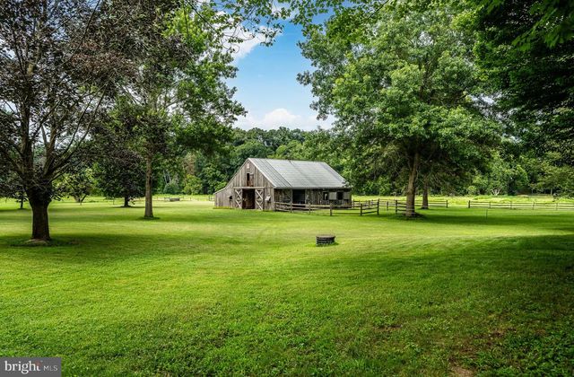 1317 BRANDYWINE CREEK RD, Coatesville, PA 19320