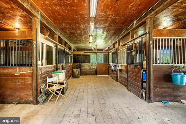 1317 BRANDYWINE CREEK RD, Coatesville, PA 19320