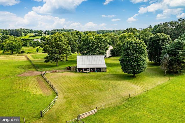 1317 BRANDYWINE CREEK RD, Coatesville, PA 19320