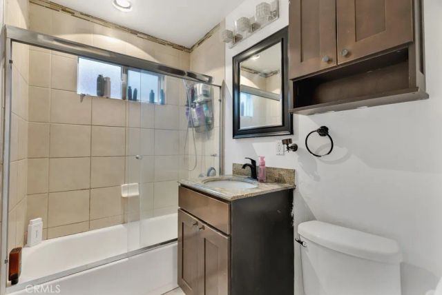 14962 Genoa, Sylmar, CA 91342