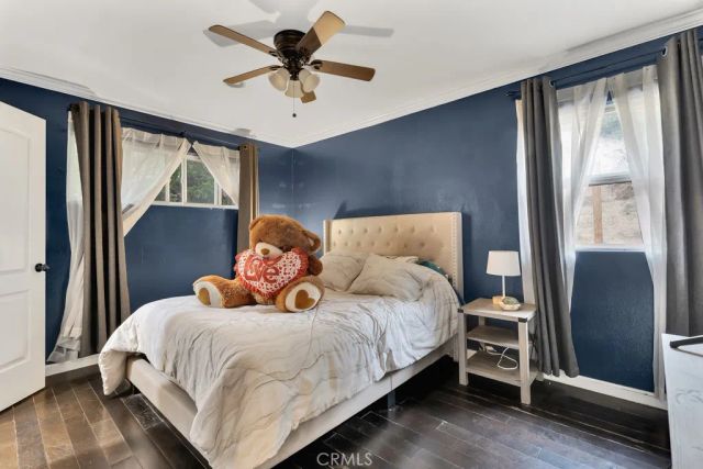 14962 Genoa, Sylmar, CA 91342