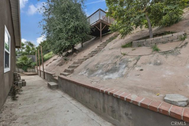 14962 Genoa, Sylmar, CA 91342