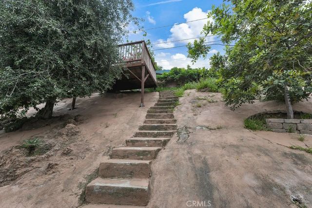 14962 Genoa, Sylmar, CA 91342