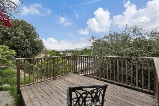 14962 Genoa, Sylmar, CA 91342