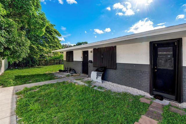 404 NE 4th Street, Pompano Beach, FL 33060