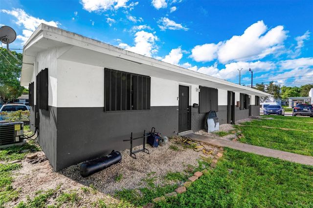 404 NE 4th Street, Pompano Beach, FL 33060