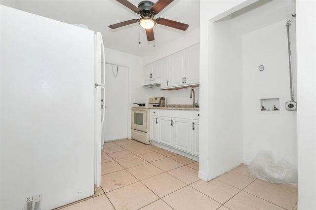 404 NE 4th Street, Pompano Beach, FL 33060