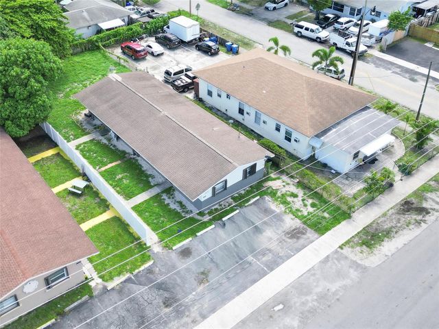 404 NE 4th Street, Pompano Beach, FL 33060