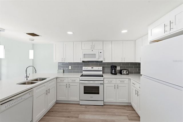 17408 GULF BOULEVARD 403, Redington Shores, FL 33708