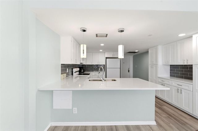 17408 GULF BOULEVARD 403, Redington Shores, FL 33708