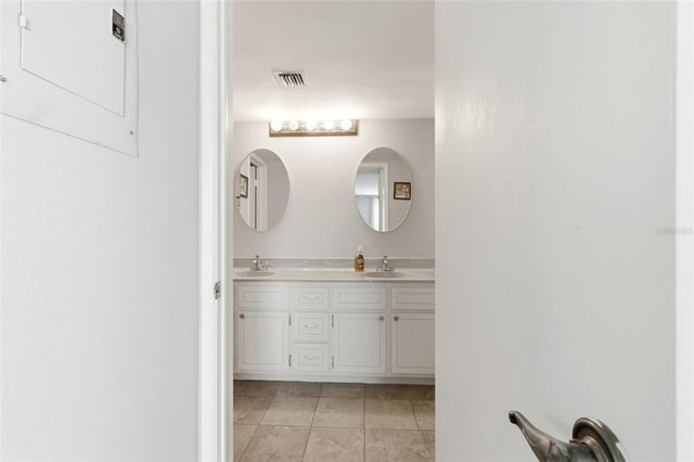 17408 GULF BOULEVARD 403, Redington Shores, FL 33708