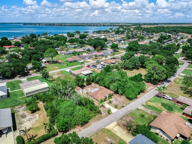 111 LEMON ROAD NW, Lake Placid, FL 33852