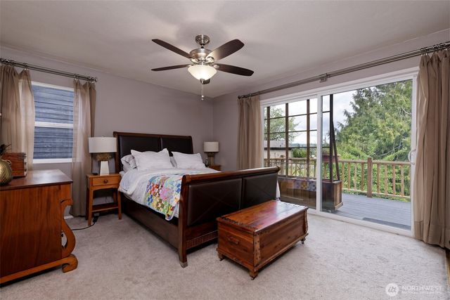 18701 10th Avenue NE, Poulsbo, WA 98370