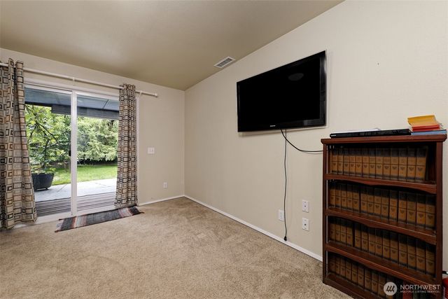 18701 10th Avenue NE, Poulsbo, WA 98370
