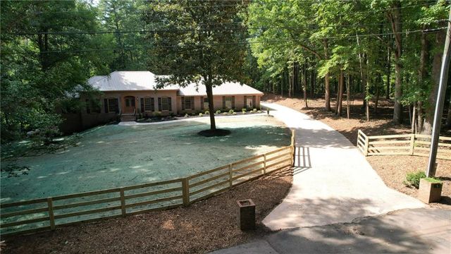 5 Gravitt Drive, Dawsonville, GA 30534