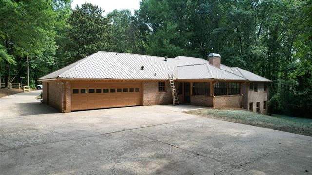 5 Gravitt Drive, Dawsonville, GA 30534