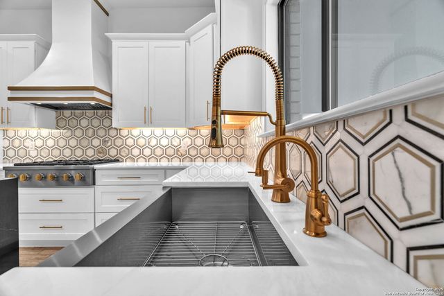 12514 Elm Manor, San Antonio, TX 78230