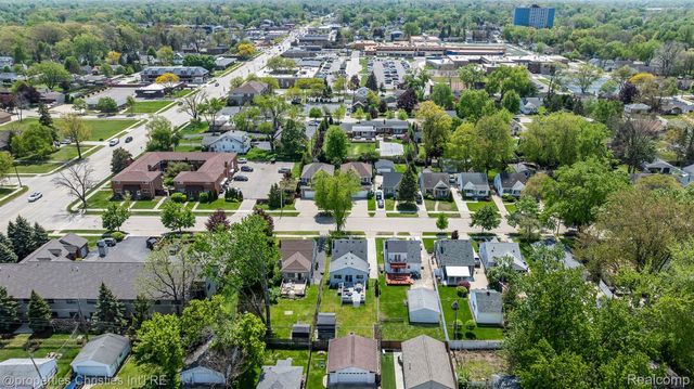 68 Highland Avenue, Clawson, MI 48017