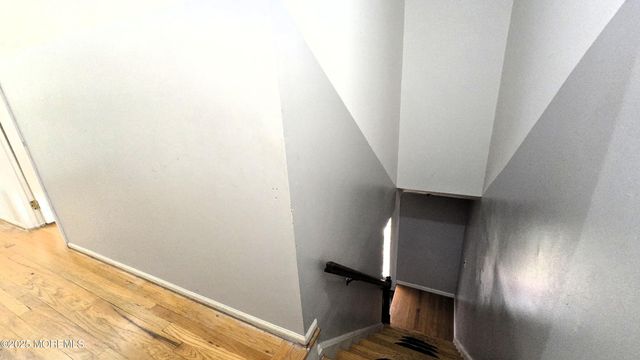 7 Stradford Road, Parlin, NJ 08859