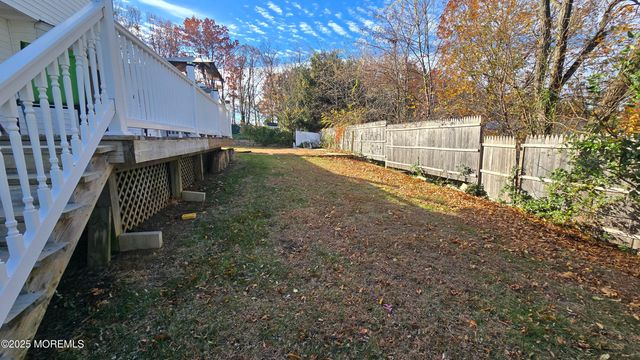 7 Stradford Road, Parlin, NJ 08859