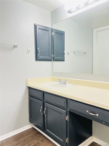 15911 E Dakota Place 301, Aurora, CO 80017