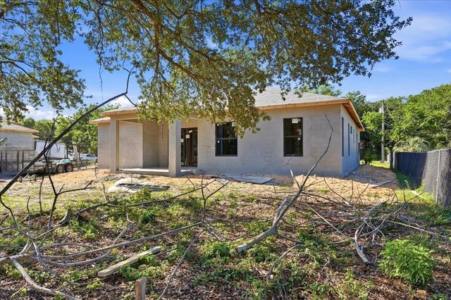 2906 OLD STATE ROAD 64 W, Avon Park, FL 33825
